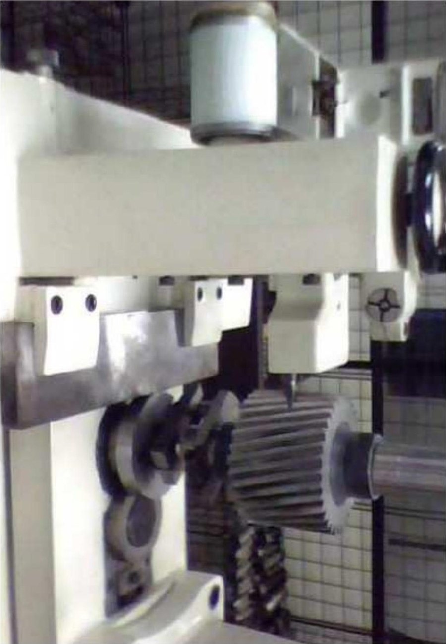 Gear tooth milling in operation at the plant